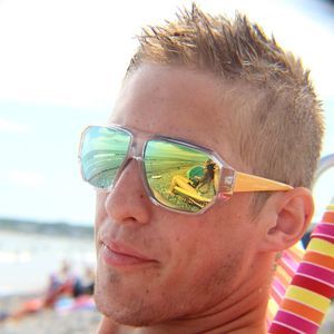 Meet your Posher, Dylan